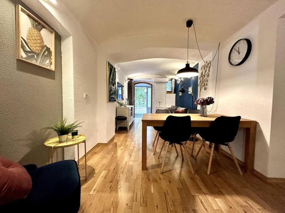 Charming Appartment 3-Min Walk To Old Town - Free Parking ليوبليانا المظهر الخارجي الصورة
